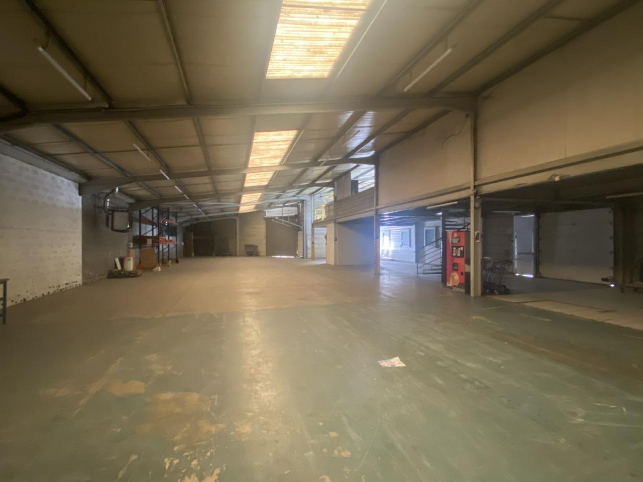 Local d'activité Échirolles 867m² Location local d'activité Échirolles Isère OLACT2317689 2